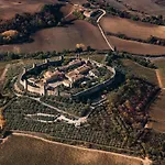 Апартаменты Casa Di Pierina, La Casa Dell'artista Поджибонси