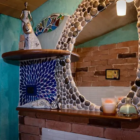 Casa Di Pierina, L'abbraccio Di Un Artista Lejlighed *