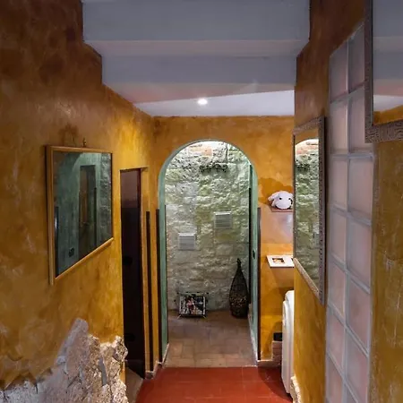 Casa Di Pierina, L'abbraccio Di Un Artista Lejlighed Poggibonsi