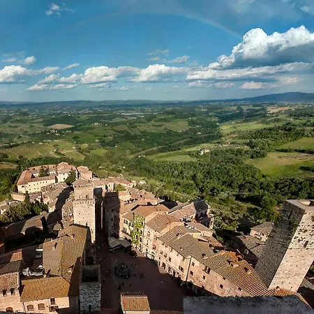 Casa Di Pierina, La Casa Dell'artista *