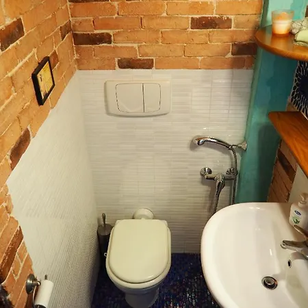 Casa Di Pierina, L'abbraccio Di Un Artista Lejlighed